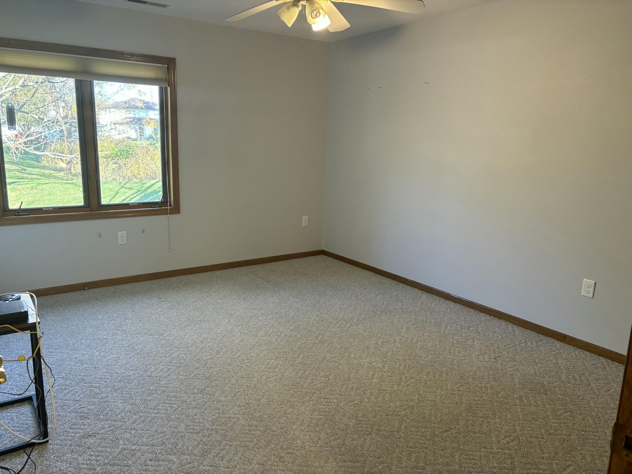 20241027220303351376000000-o