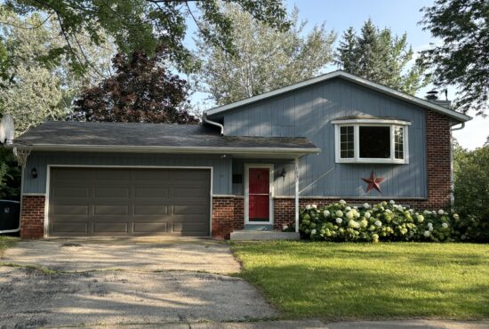 Cantenbury Ln-#1885075